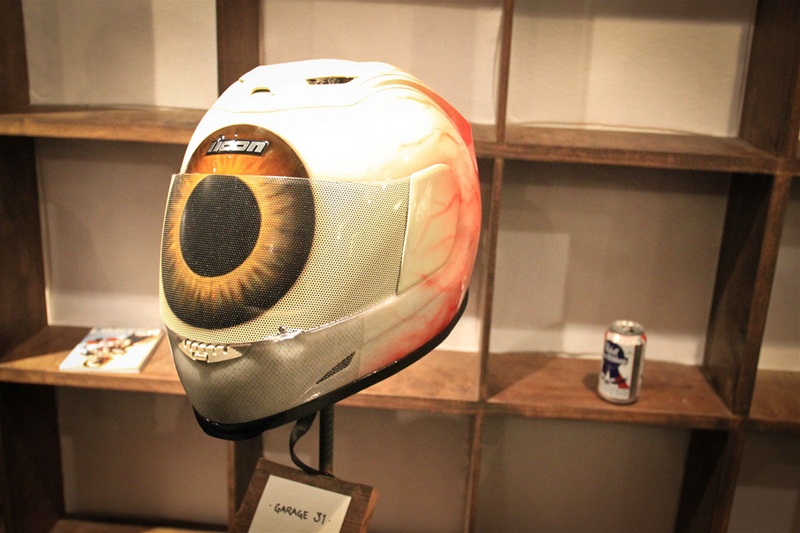 21 кастом-шлем на мотошоу «21 Helmets»