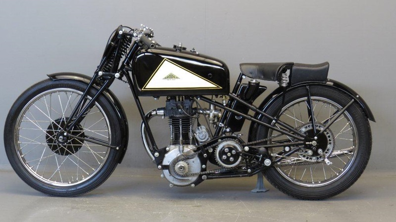 Винтажный гоночный мотоцикл Cotton-Blackburne 1935