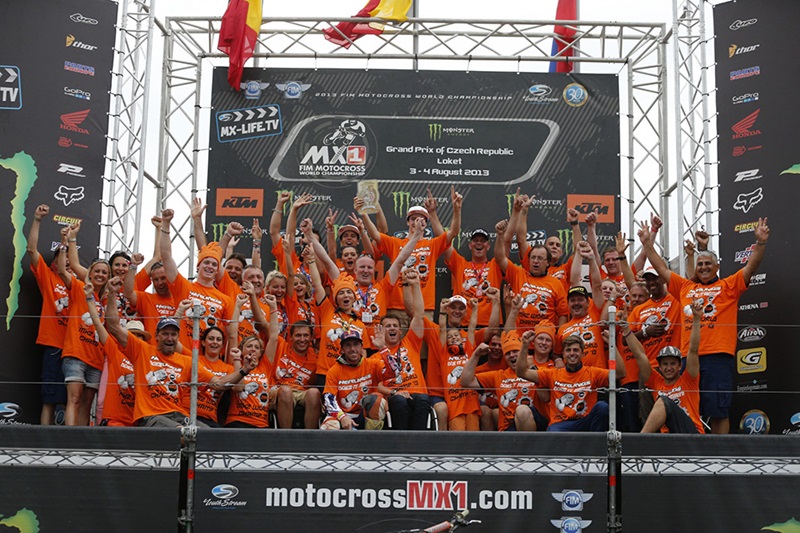 Джеффри Херлингс выиграл чемпионат мира MX2 2013
